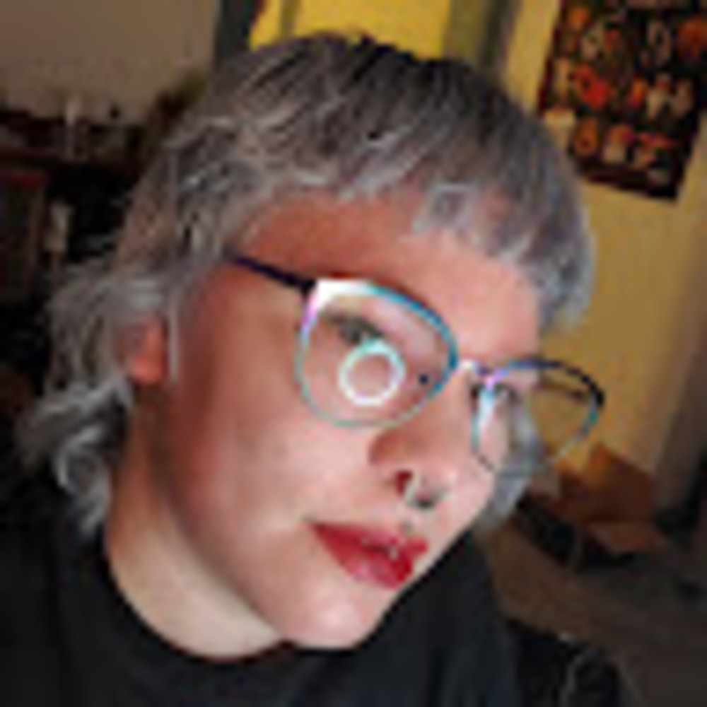 Meet your Posher, Akacia